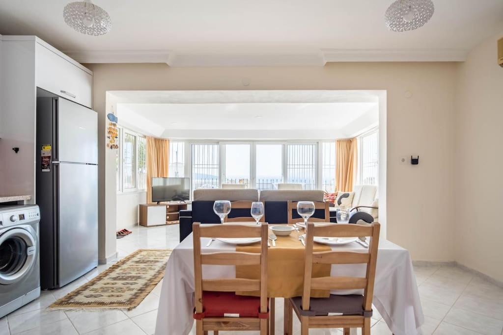 Bodrum Burcu Residence, Magnificent Sea View, Cozy, Free Otopark, Free Wifi Экстерьер фото